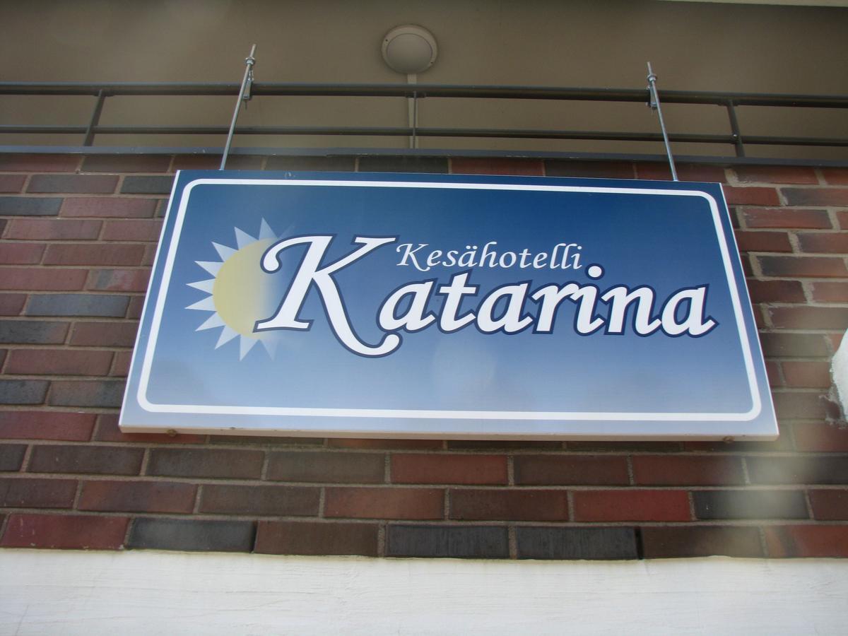 Summer Hotel Katarina ก็อตกา ภายนอก รูปภาพ